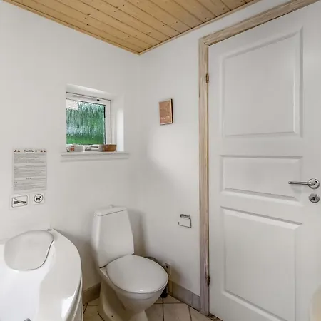 Tomassine By Interhome Give